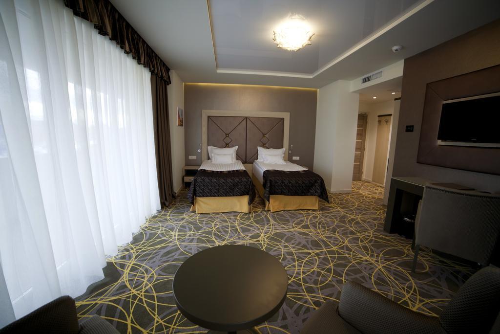 Exclusive Hotel & More Sibiu Room photo