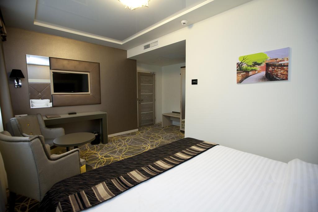 Exclusive Hotel & More Sibiu Exterior photo