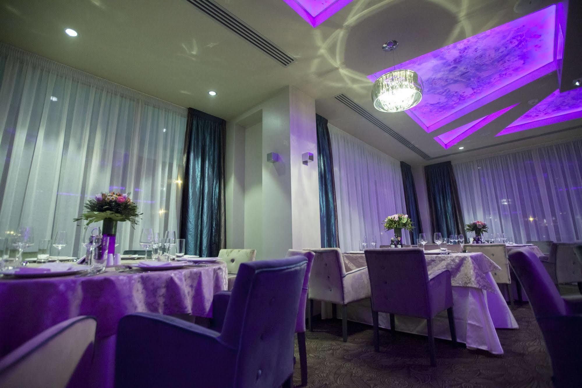 Exclusive Hotel & More Sibiu Exterior photo