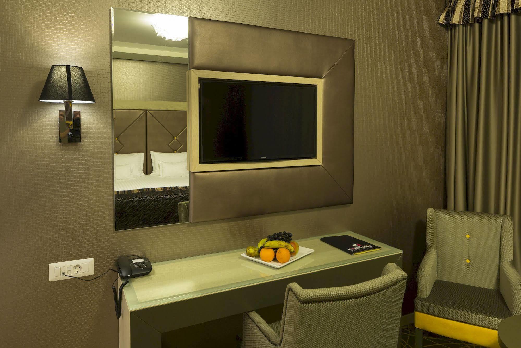 Exclusive Hotel & More Sibiu Exterior photo